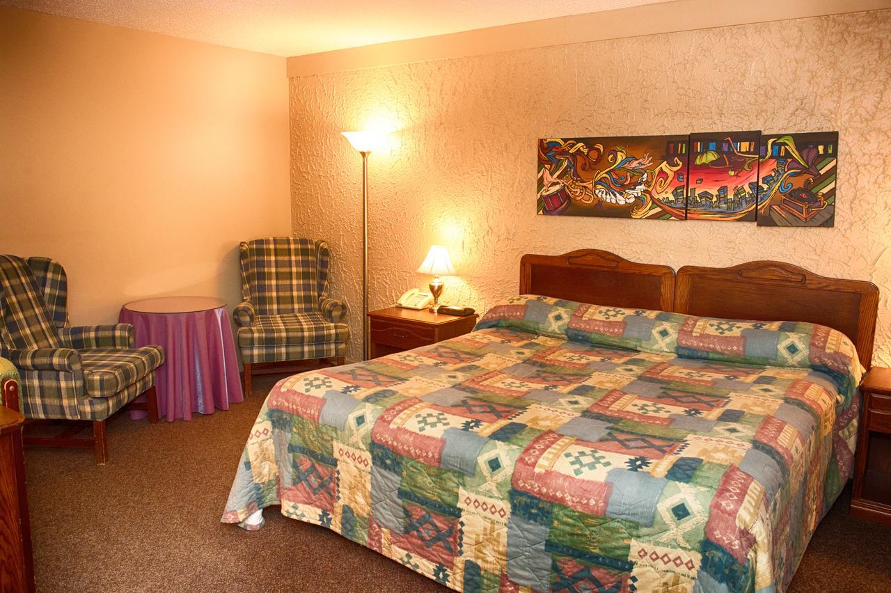 Bella Vista Inn Humboldt Quarto foto